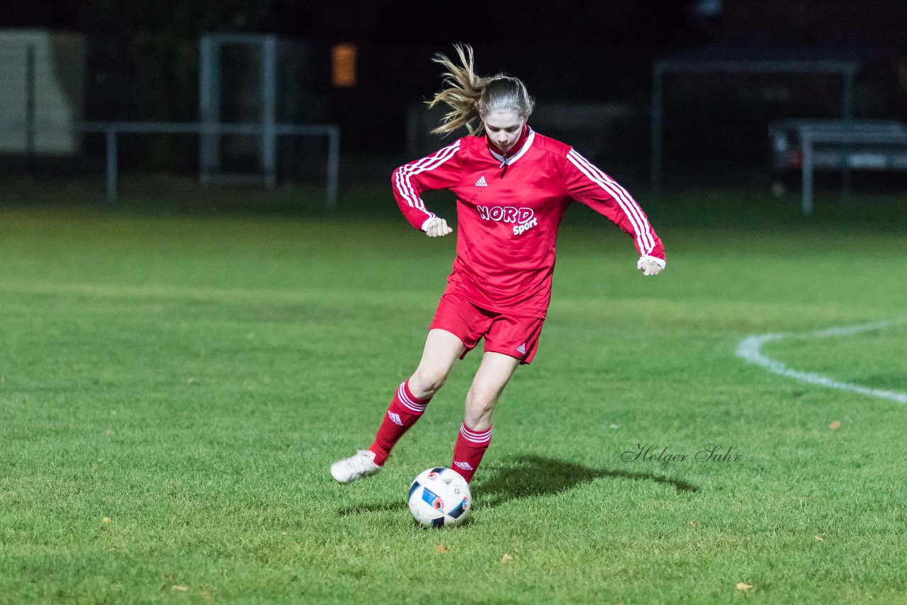 Bild 68 - Frauen SG Krempe/ETSV F. Glueckstadt - TSV Heiligenstedten : Ergebnis: 8:0